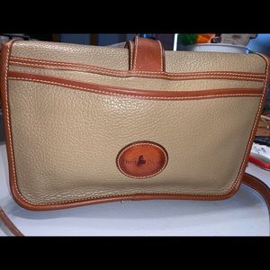 Hunt Club Vintage Leather Purse Excellent